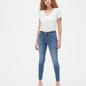 Gap True Skinny High rise Jeans 👖 Size 6/ 28S